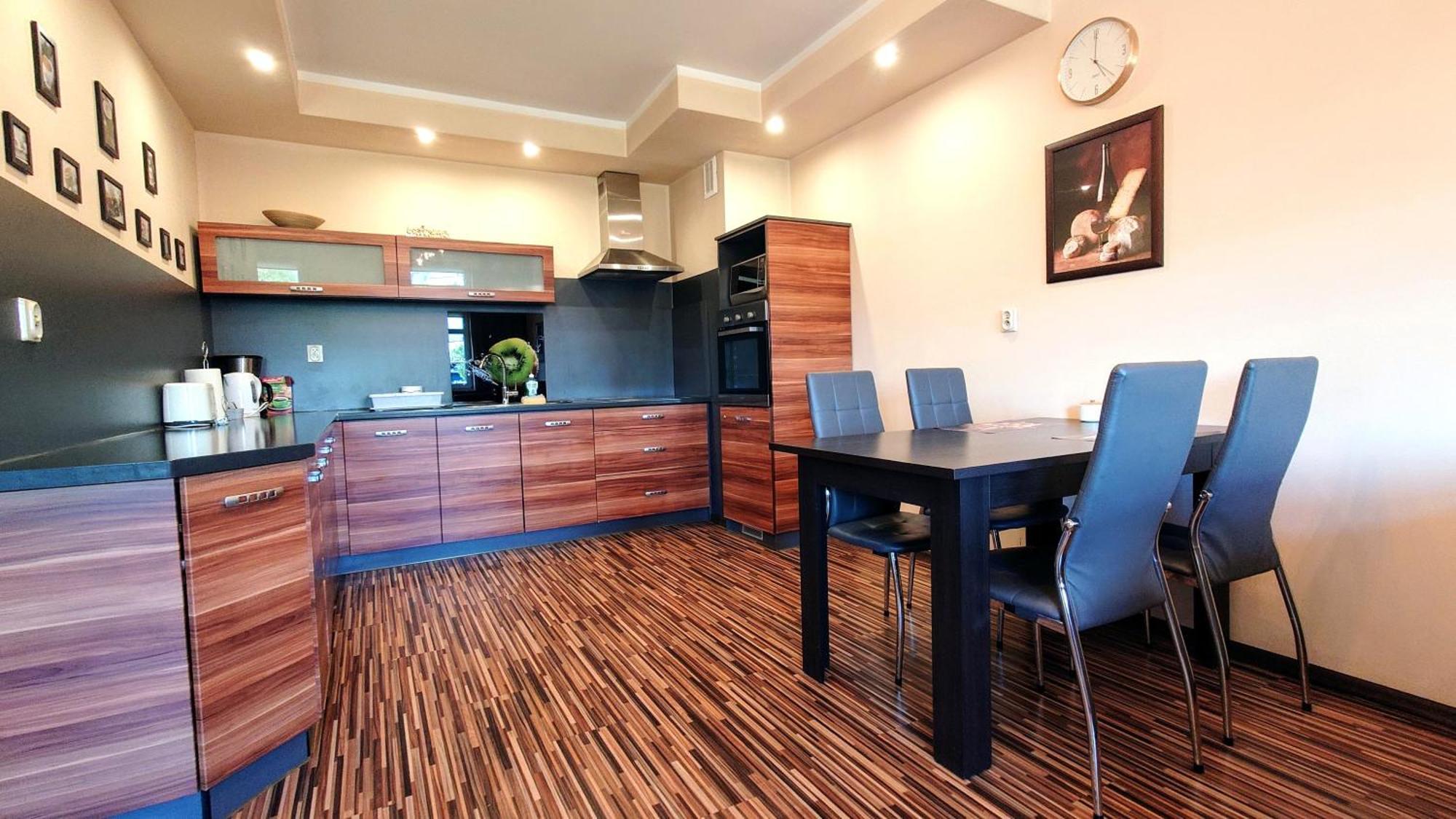 Apartament Modern Life W Centrum Z Parkingiem Διαμέρισμα Jelenia Góra Εξωτερικό φωτογραφία
